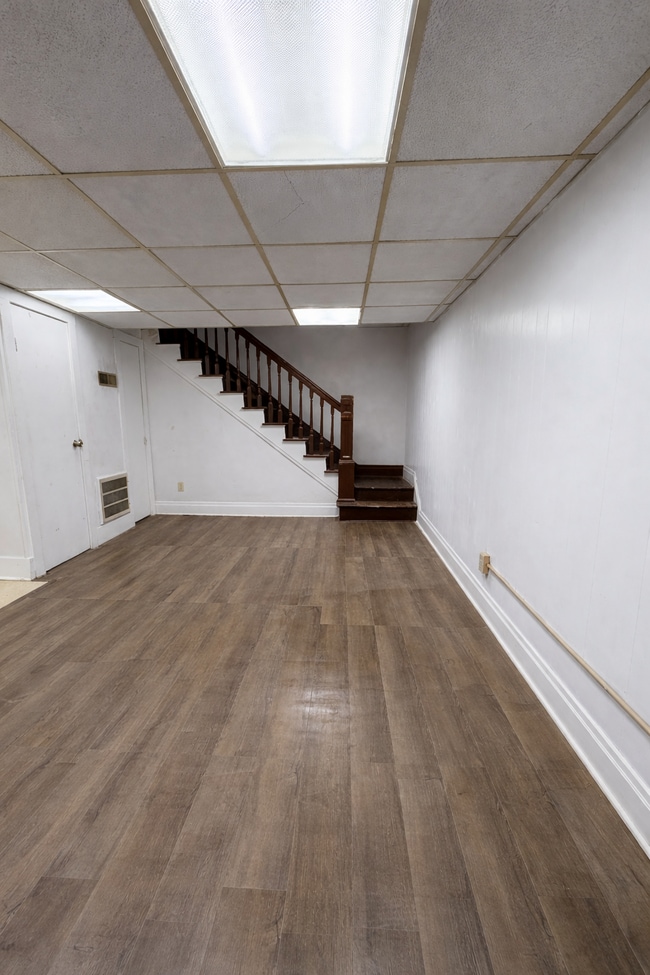 Building Photo - 370 Falling Run Rd