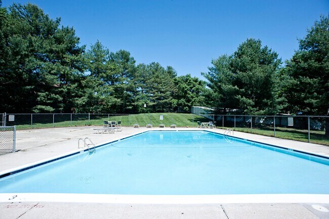 Foto del edificio - 2 bed Townhome in Annapolis in Hilltop Village