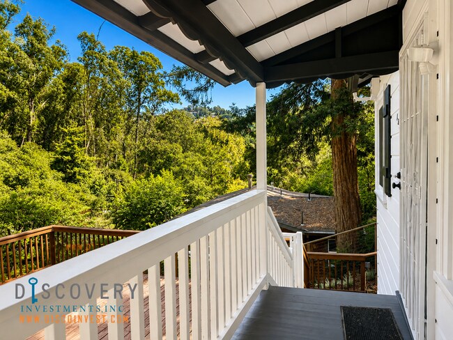 Building Photo - Charming Bungalow in the Montclair Hills