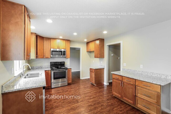 Foto del edificio - 1870 Woodglen Ln