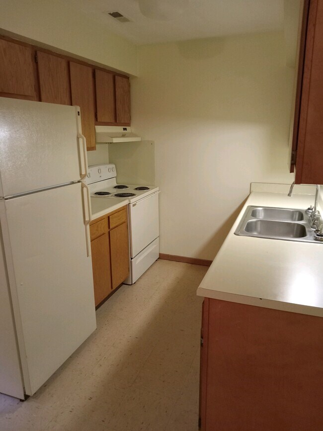 Foto del edificio - Betty Jane Apartments