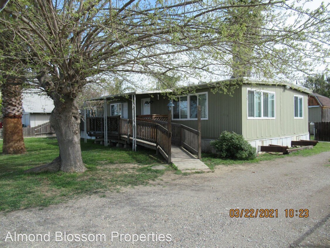Primary Photo - 2 br, 2 bath House - 518 N. Colusa St.