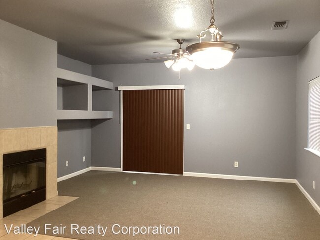 3 br, 2 bath House - 1147 SAM RIDER WAY SU... photo'