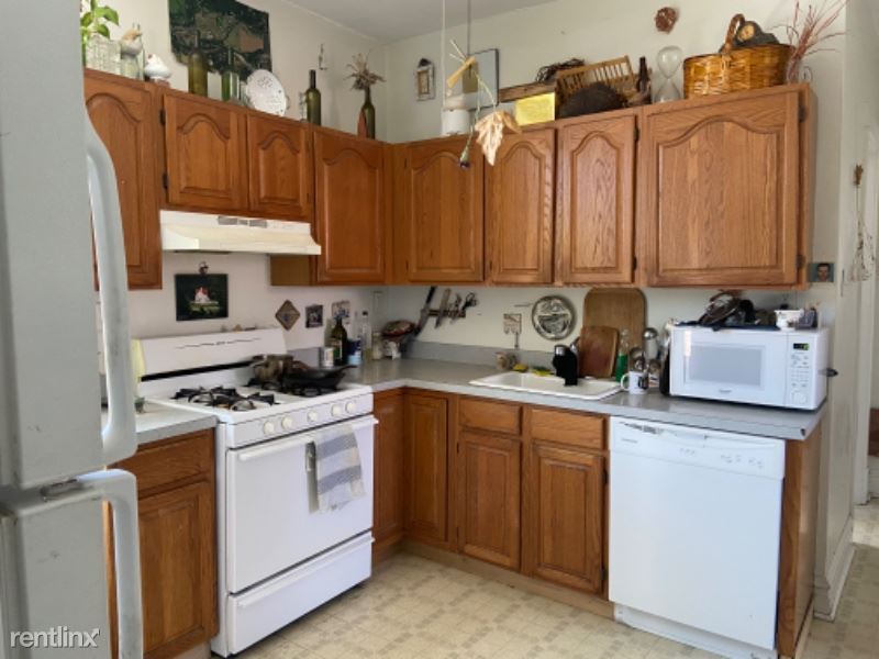 Primary Photo - 2529 N Ridgeway Ave