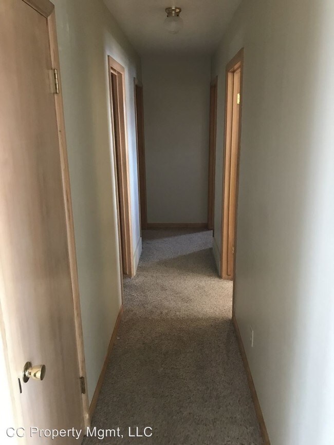 Building Photo - 4315 Brookside Dr