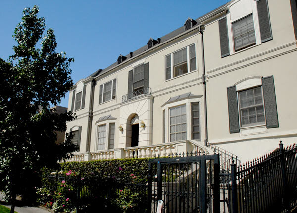 Edificio - 539 S Berendo St