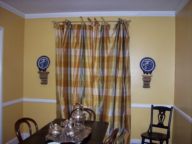 Foto del edificio - Cleveland Park - University Ridge Condo- 2 Bedroom 1 Bath
