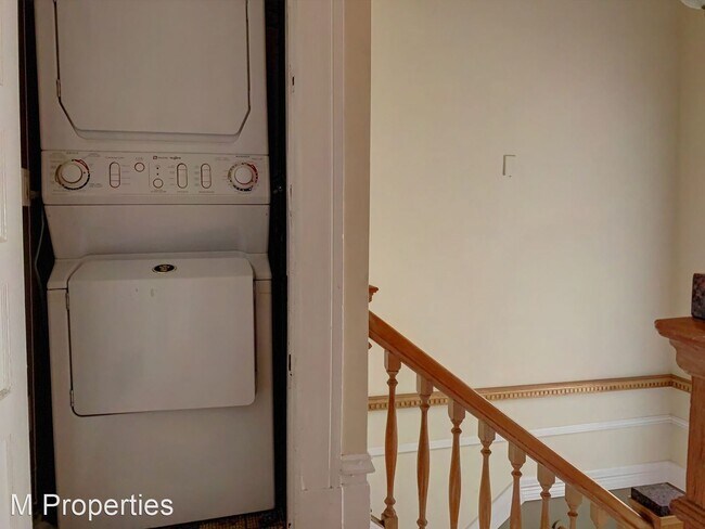 Foto del edificio - 71 Potomac St