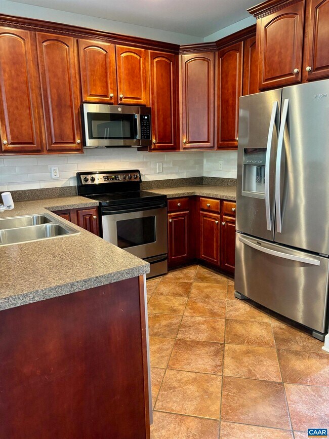Foto del edificio - 1270 Chatham Ridge