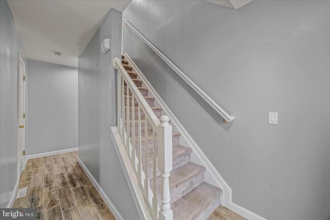 Building Photo - 448 Thayers Gull Dr