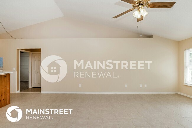 Building Photo - 2681 Greywall Ave