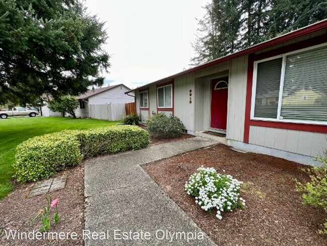 Building Photo - 3 br, 2 bath House - 3919 Woodlawn Dr SE