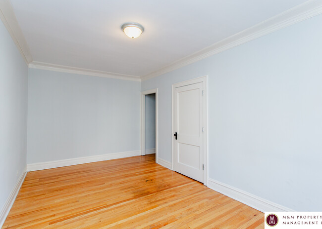 Foto del edificio - 1000 - 1010 North Blvd