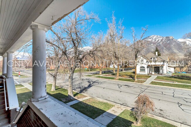 Building Photo - 220 S 100 E