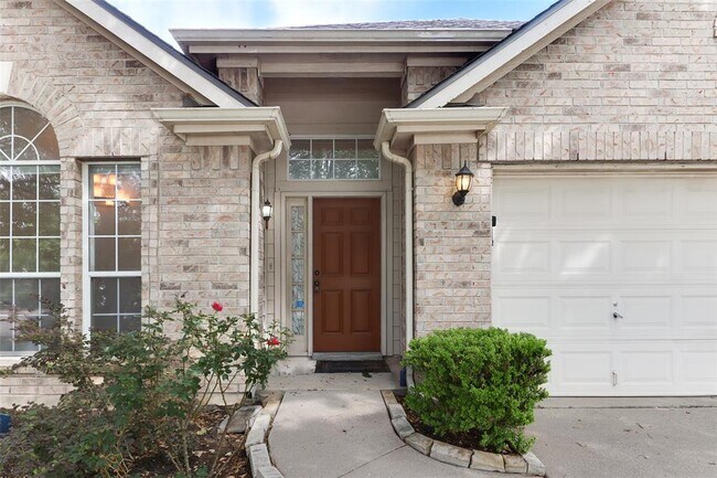 Building Photo - 2308 Kimra Ln