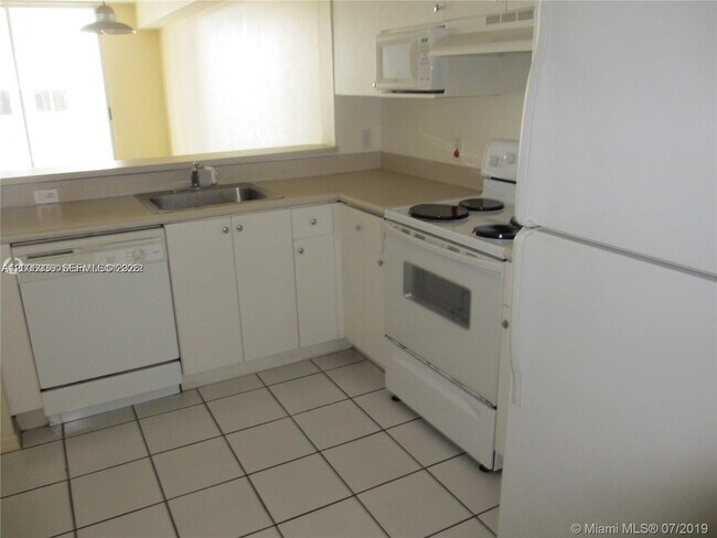 Foto del edificio - 5091 NW 7th St