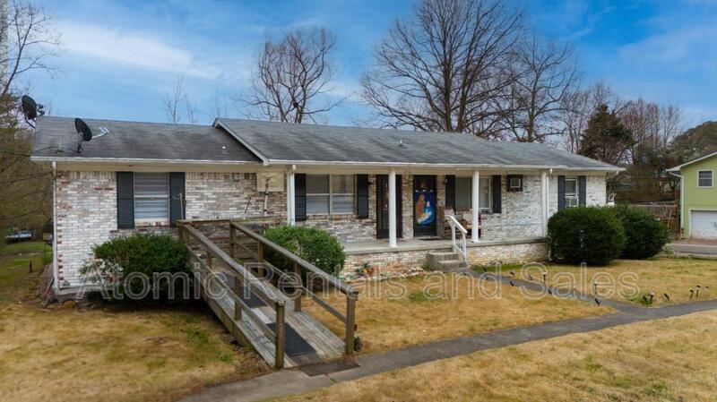 Primary Photo - 2936 Mynatt Rd