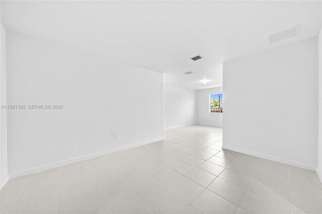 Foto del edificio - 2310 SE 28th Dr