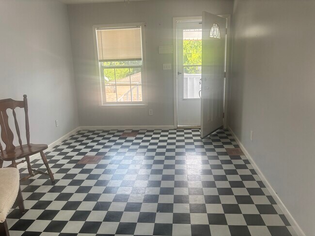 Foto del edificio - 7012 Boyce St