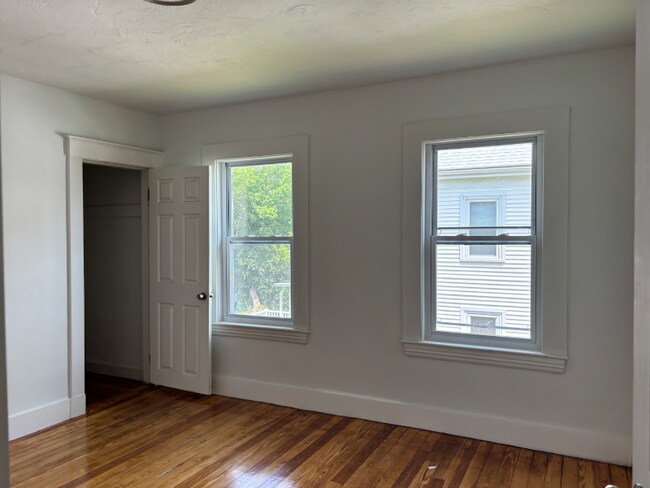 Foto del edificio - 131 Winslow Ave