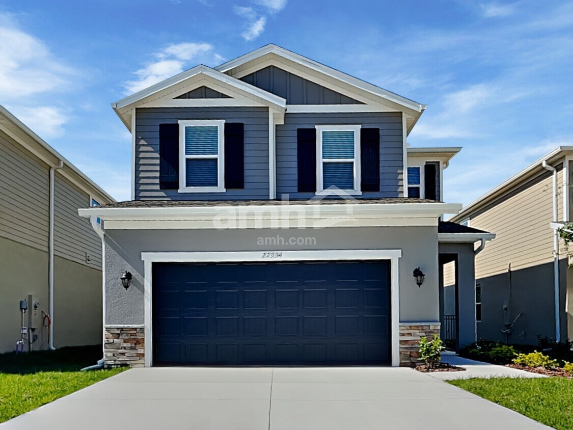 Foto principal - 27334 St Andrews Ave