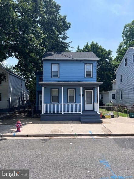 Primary Photo - 20 Olive St