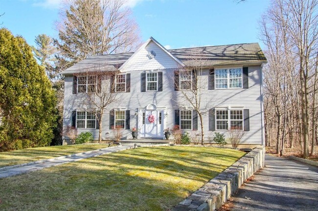 Building Photo - 4892 NY-22