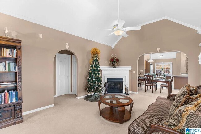 Foto del edificio - 101 Hayesbury Ln