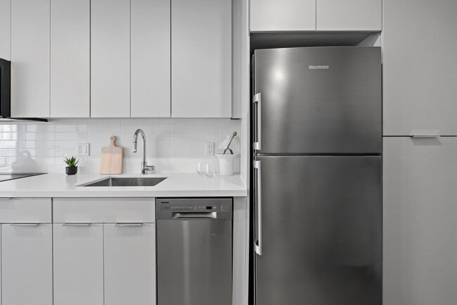 Kitchen - CMPND Miami