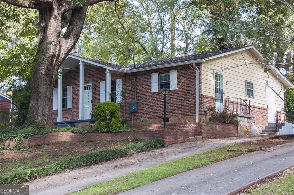 Foto principal - 1869 Robinhill Ct
