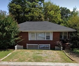 Building Photo - 450 Highland Ave NW