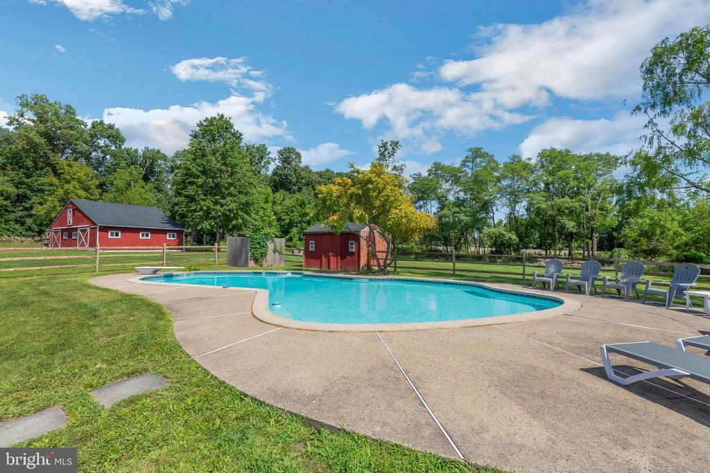 Primary Photo - 5621 Deerpath Farms Ln