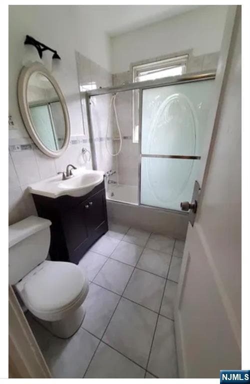 Foto del edificio - 255 W Englewood Ave