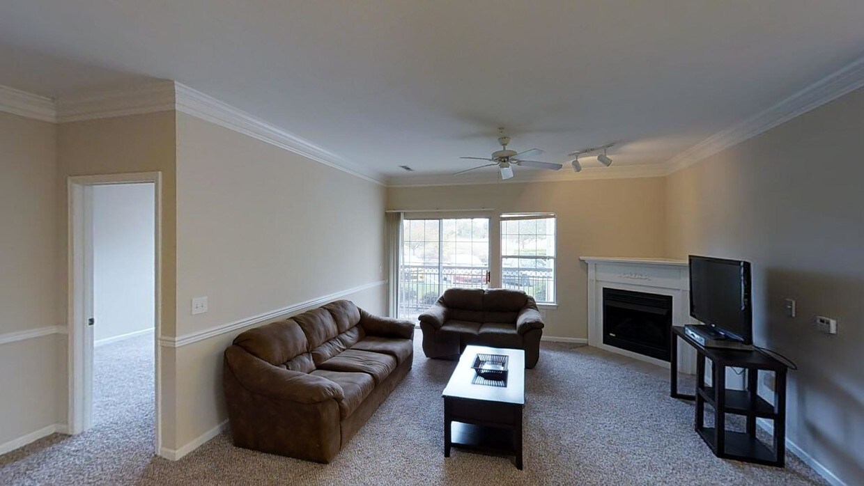 Photo - The Landing Fayetteville Apartments