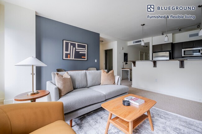 Foto del edificio - 10351 NE 10th St