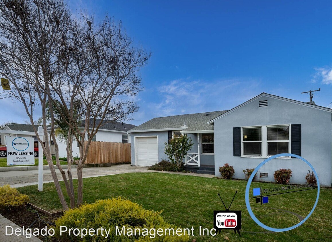 Primary Photo - 3 br, 2 bath House - 2425 Alameda St