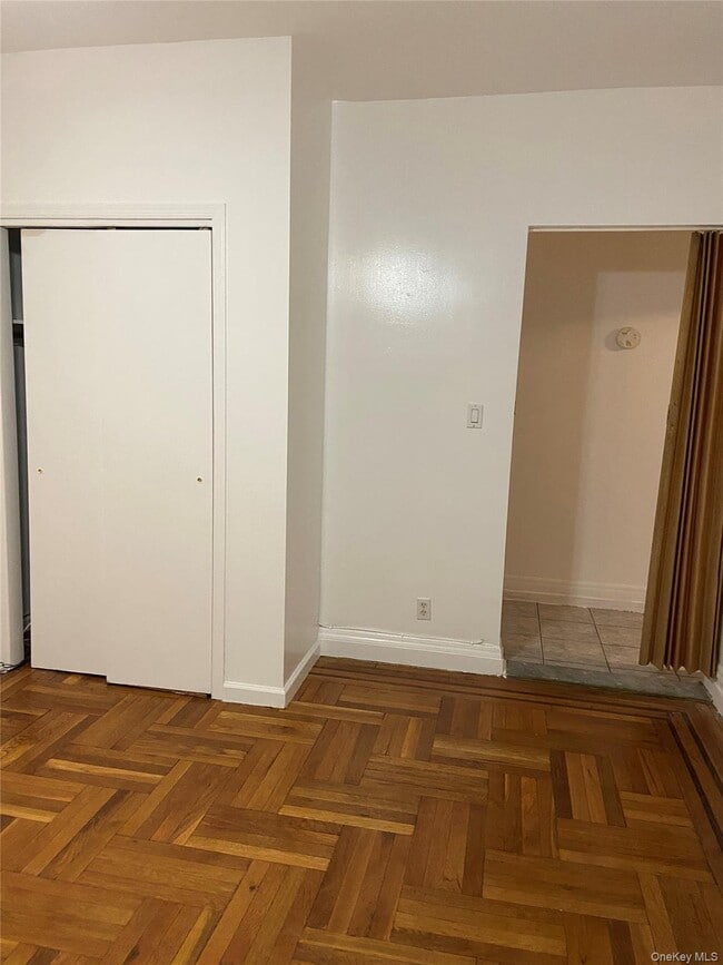 Foto del edificio - 136-39 41st Ave