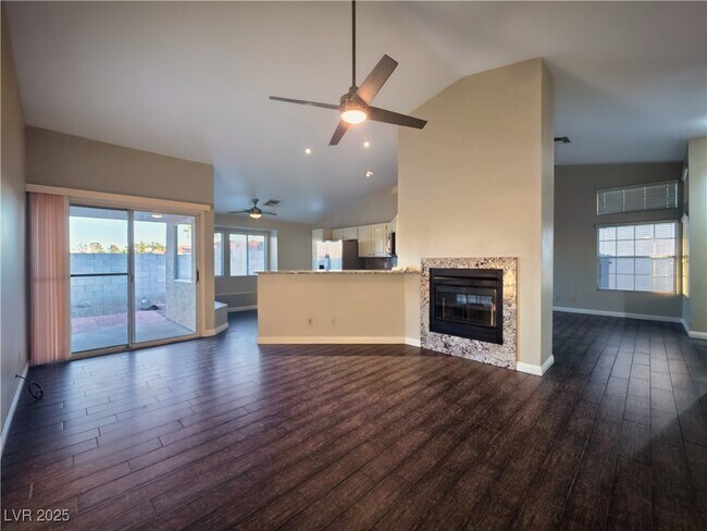 Building Photo - 274 Grand Teton Dr