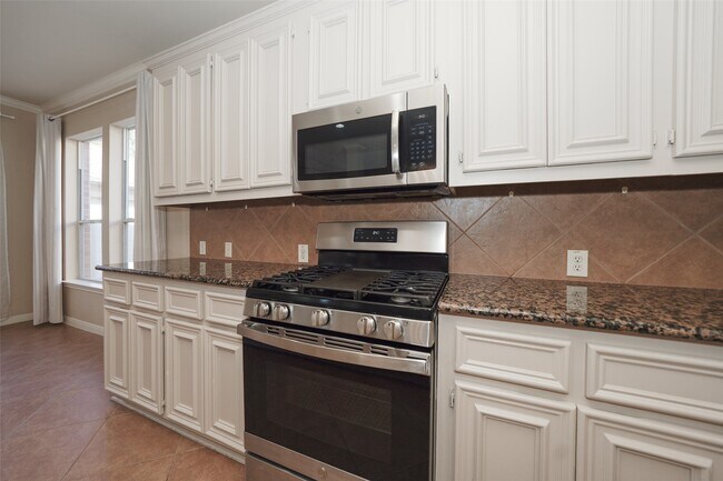 Foto del edificio - 4415 Eden Point Ln