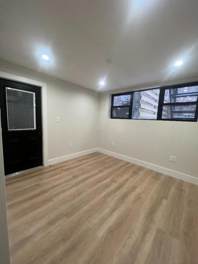 Foto del edificio - 2 bedroom in BROOKLYN NY 11233