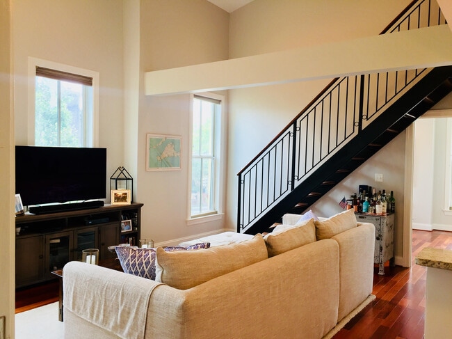 Living Room - 531 T St NW