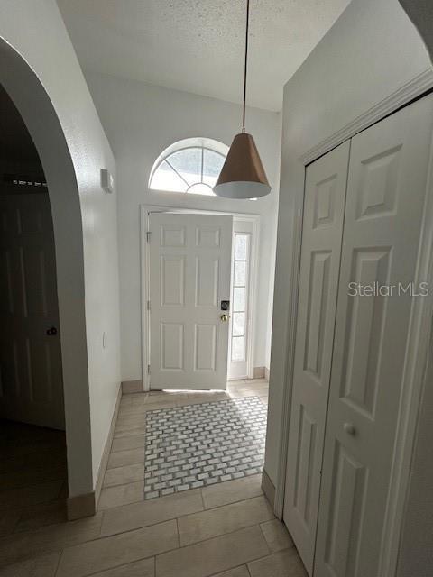 Building Photo - 616 Sunway Ln