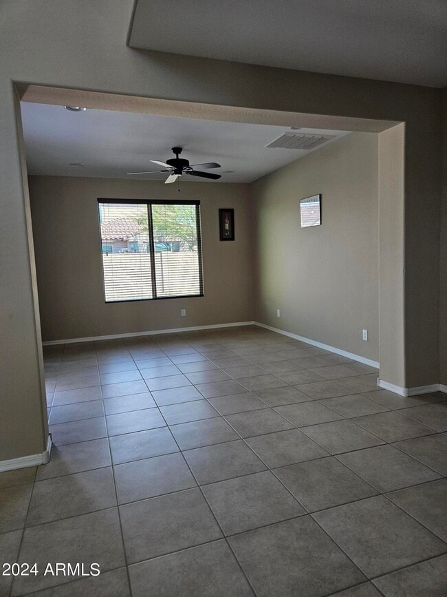 Building Photo - 10742 W Prickly Pear Trail