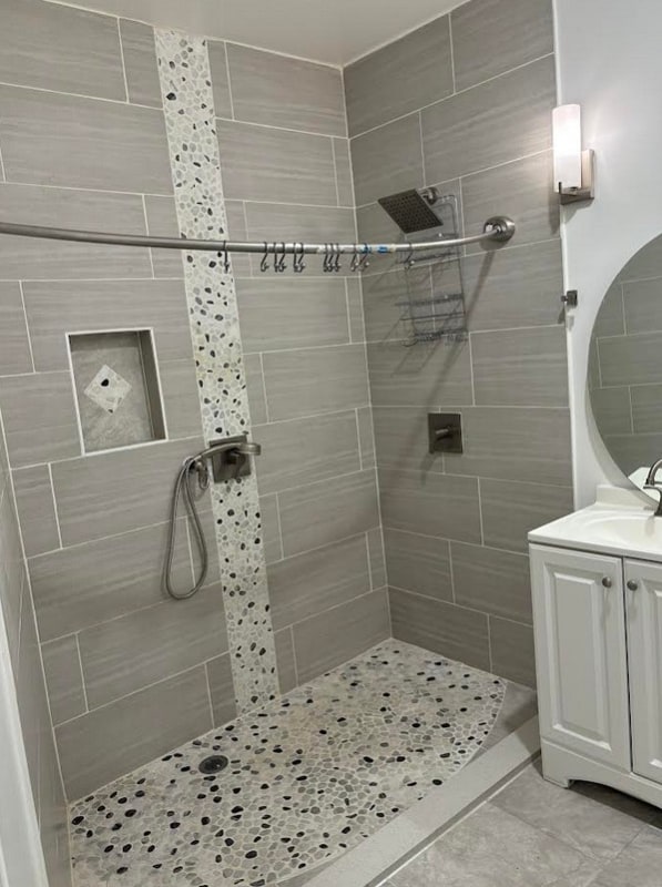 Foto del edificio - 208 Eldert Ln