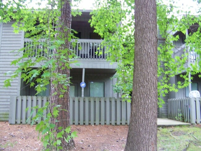 Foto del edificio - BRIARCLIFF