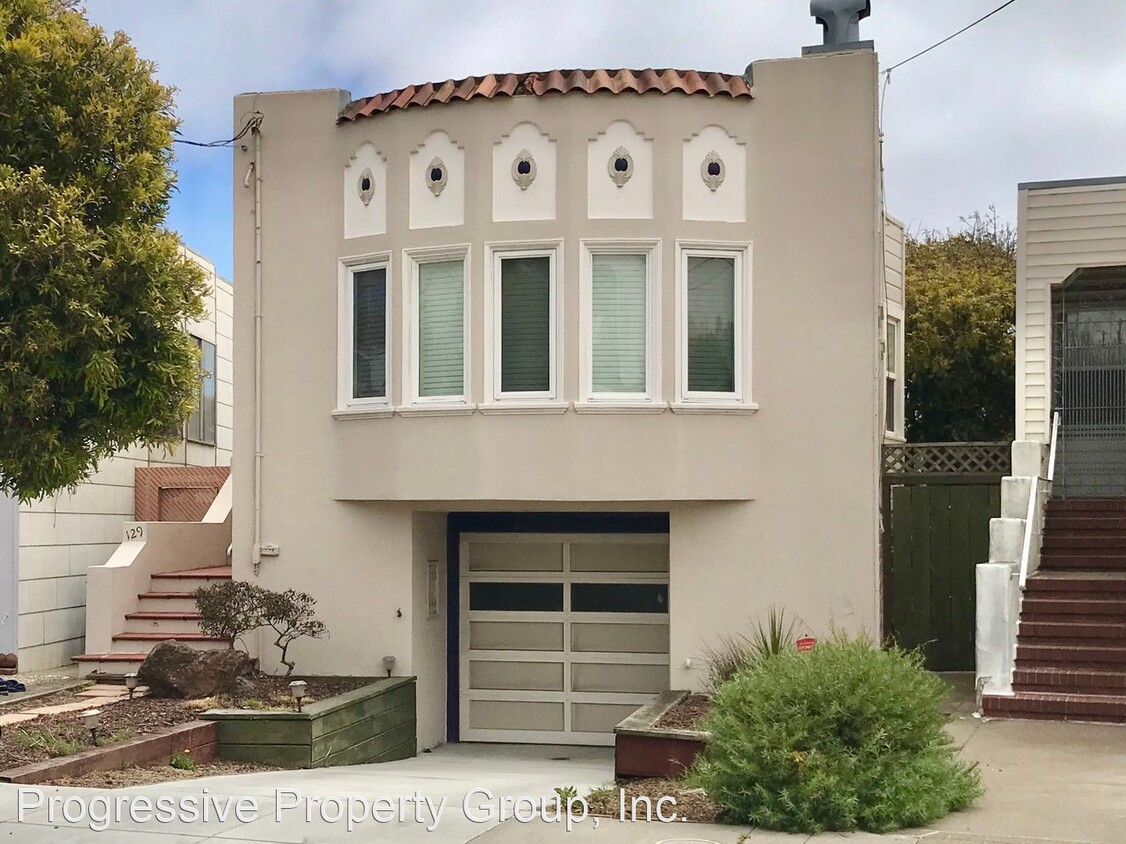 Primary Photo - 2 br, 1 bath House - 129 Capistrano Avenue