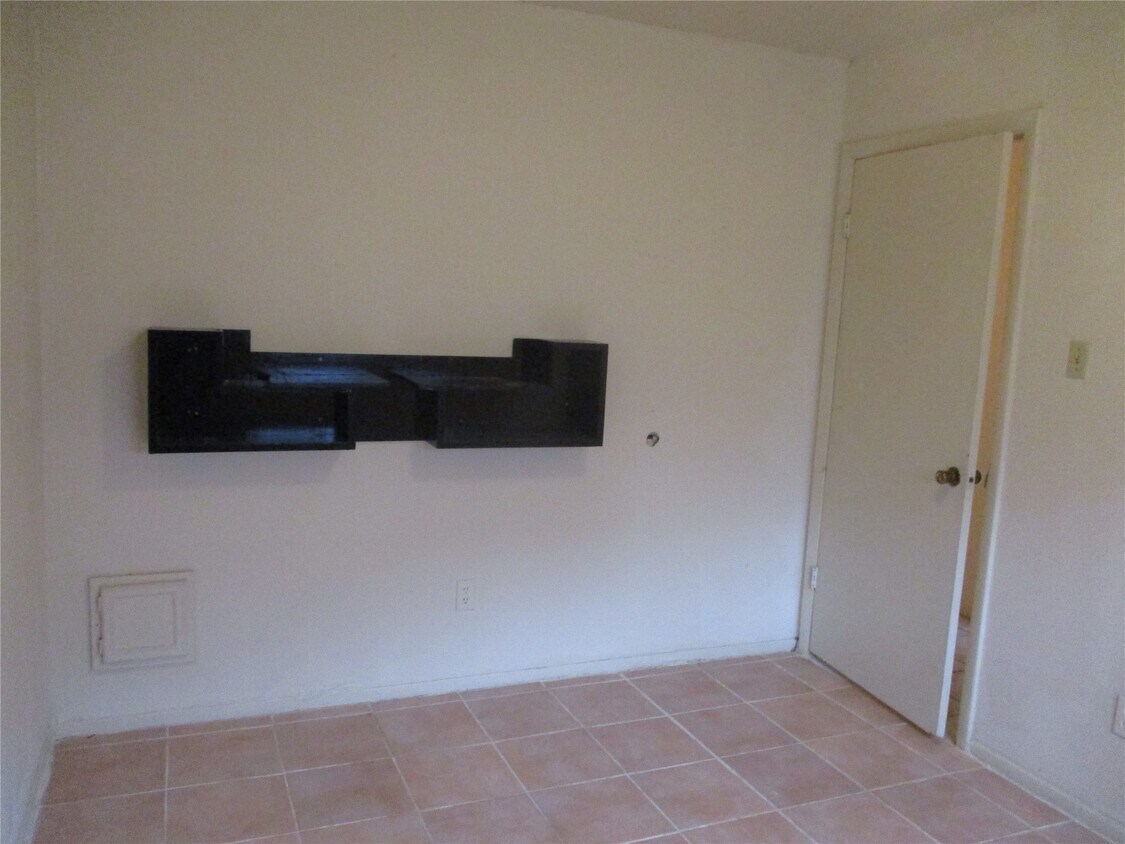 Foto del edificio - 10806 Lynbrook Dr