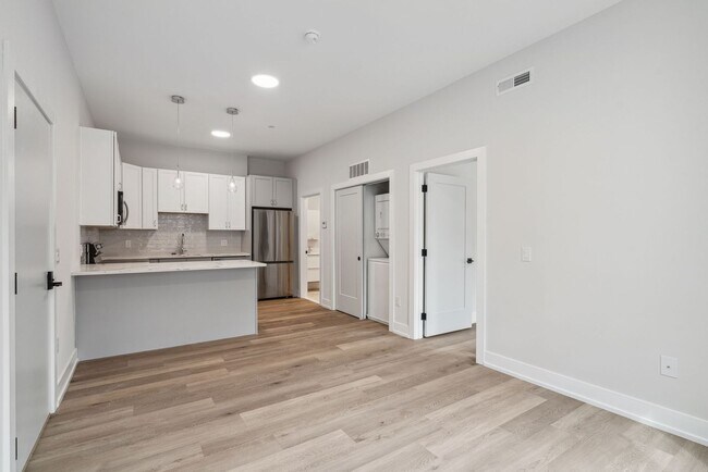 Interior Photo - The Dally
