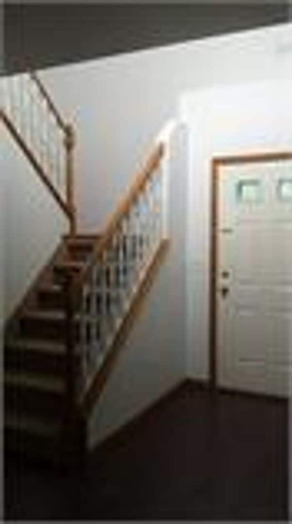 Building Photo - 1216 Mountview Dr