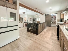 Building Photo - 4322 Sarong Dr